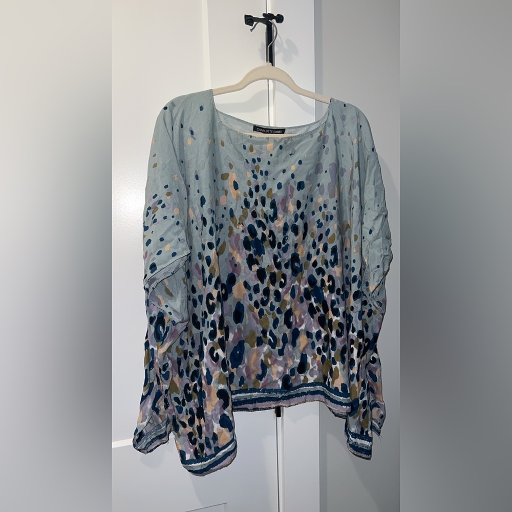 Elegant & Abstract Charlotte Daniel Kimono Pullover